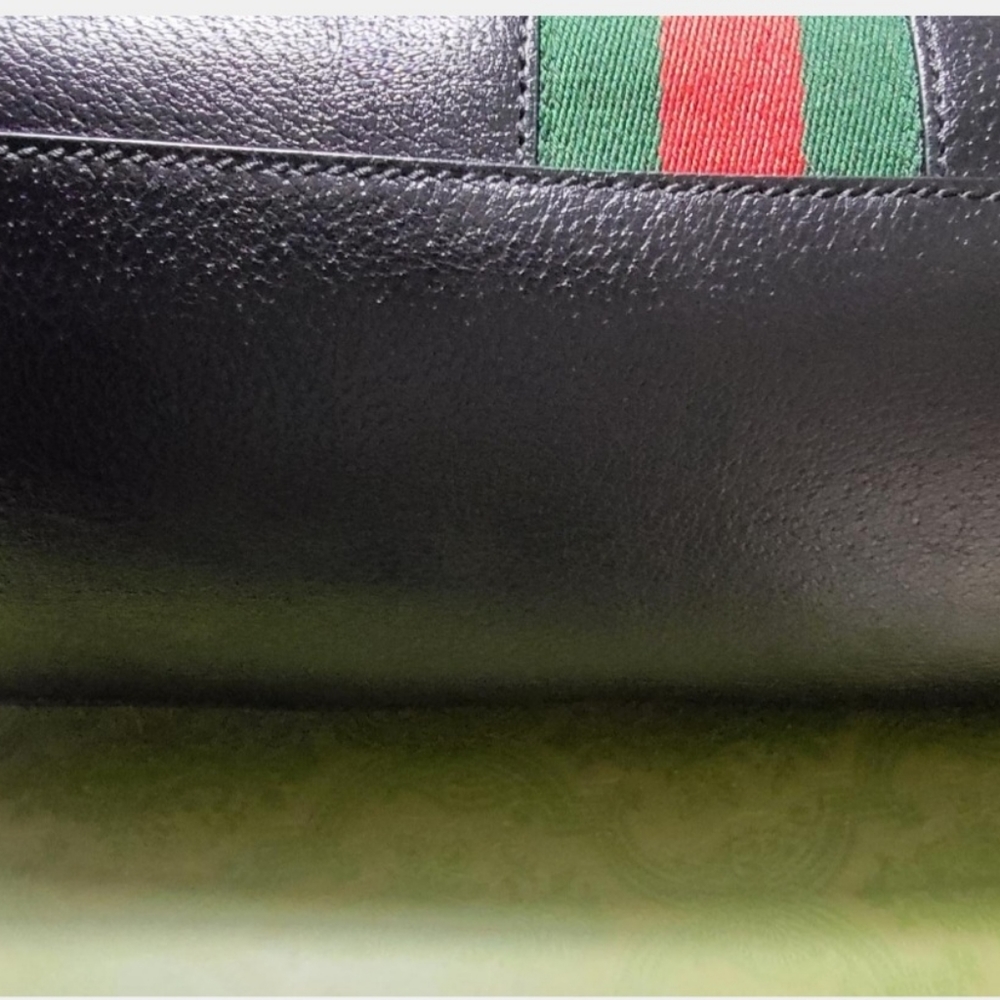 Gucci Bag - Picture 4 of 12
